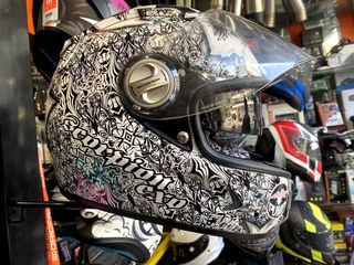 ΚΡΑΝΟΣ scorpion helmets EXO 1000 προσφορά απο 340 στα 200 ευρω - τελευταιο μεγεθος small