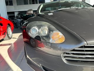 Aston Martin DB9 2005-thumb-18