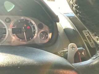 Aston Martin DB9 2005-thumb-30