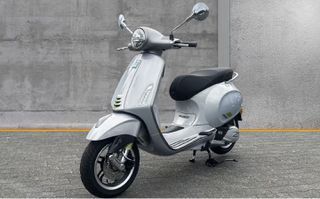 Vespa Primavera 125 2026 SUPERTECH ΚΕΥLESS E5+ 30 ΑΤΟΚΕΣ ΔΟΣΕΙΣ ΕΤΟΙΜΟΠΑΡΑΔΟΤΗ