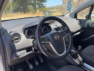 Opel Meriva 2016-thumb-6