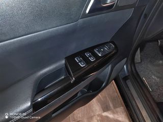 Kia Sportage 2019 1.6 DIESEL HYBRID 4X4 GT LINE AUTO 136 HP-thumb-15