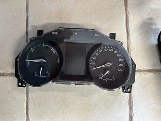 TOYOTA C-HR / 83800-F4510