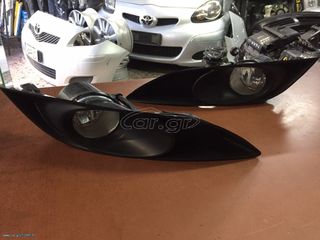 ΠΡΟΒΟΛΕΙΣ  ΟΜΙΧΛΗΣ  TOYOTA AURIS 2006-2010 ΜΕ ΒΑΣΕΙΣ