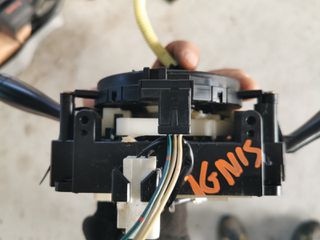 SUZUKI IGNIS ΔΙΑΚΟΠΤΗΣ ΦΩΤΩΝ ΦΛΑΣ-thumb-3