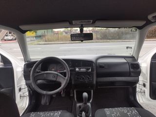 Volkswagen Golf 1996 1.9 D-thumb-4