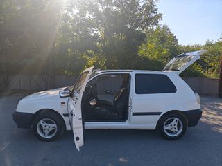 Volkswagen Golf 1996 1.9 D-thumb-5