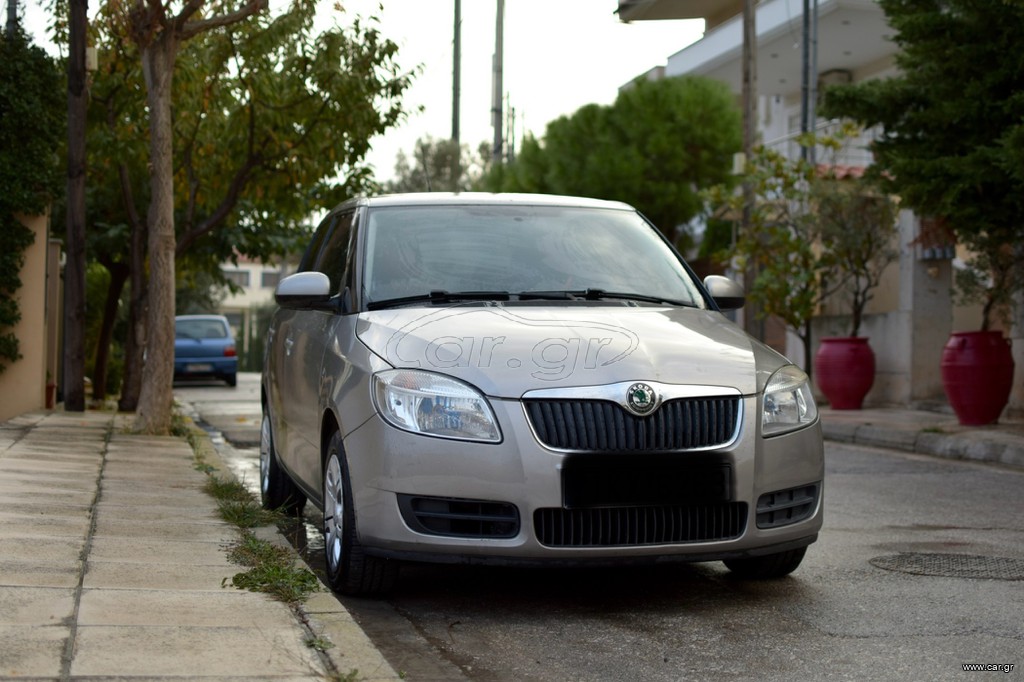 Car Gr Skoda Fabia J