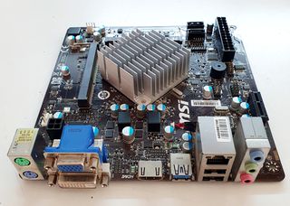 MSI Mini-ITX Motherboard J1800i (BayTrail/DDR3 SO-DIMM)