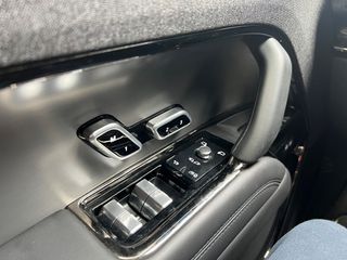 Land Rover Range Rover Sport 2024 HSE DYNAMIC-thumb-32