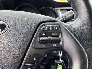 Kia Ceed / cee'd 2016 FULL EXTRA!!!!-thumb-23