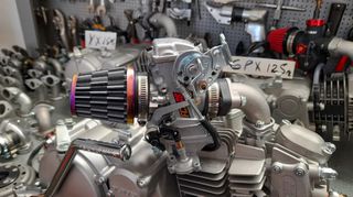 karpirater tipou KEIHIN FCR Φ28  gia honda c50 glx dax chaly astrea supra ss50 z50j Z50R monkey Gorilla skyteam Jincheng Jintong JC50 MODIFYING GARAGE "since1993" TAKEGAWAGR - 4miniracingparts,gr