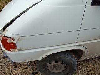 Volkswagen Transporter T4-thumb-1