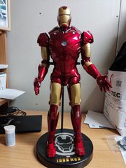 IRONMAN DEAGOSTINI-thumb-3