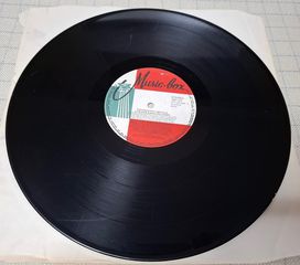A Grande Banda Do Chopp – Explosão Do Carnaval  LP-thumb-2