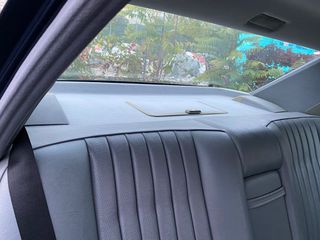Mercedes-Benz E 200 1992-thumb-37