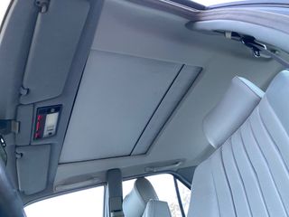 Mercedes-Benz E 200 1992-thumb-23