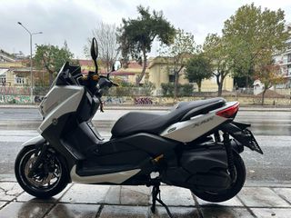 Yamaha X-MAX 400 2015 ABS -MOMO DESING