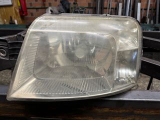 Φανάρια εμπρός