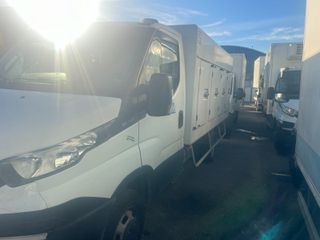 Παγωτατζίδικο Iveco 2016 35 13-thumb-1