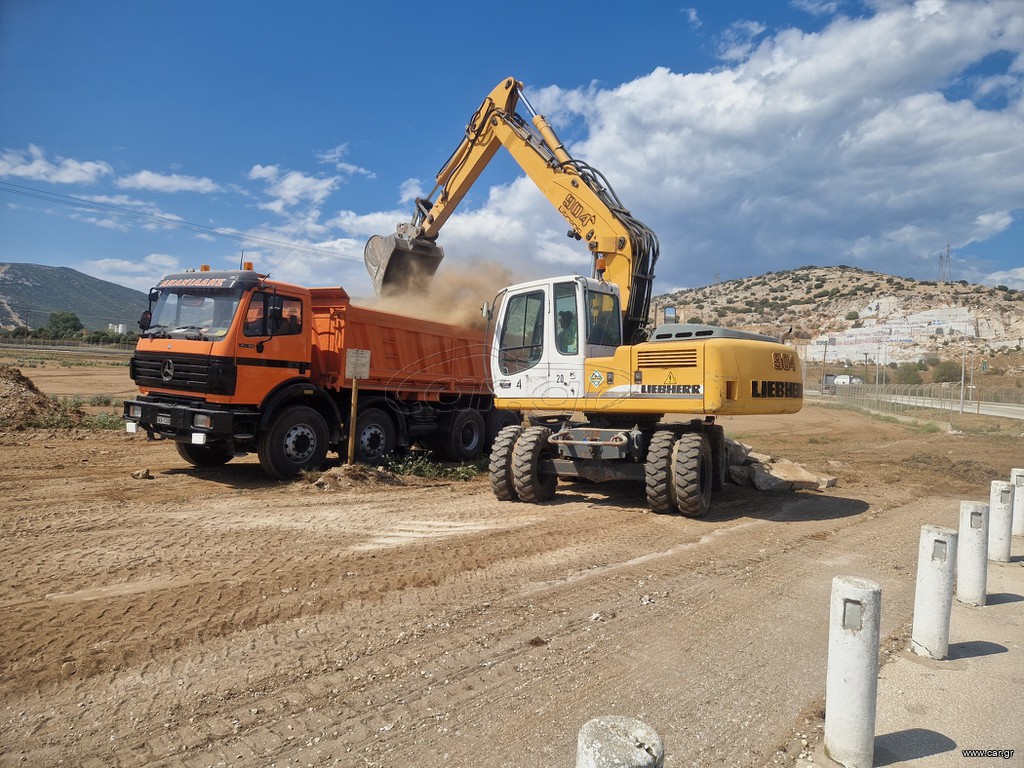 Εκσκαφέας Με Λάστιχα Liebherr 2004 904 C