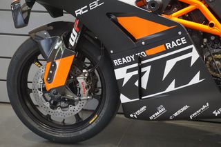 KTM 2024 RC 8 C-thumb-24