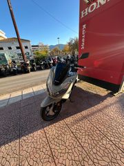 Honda 2026 PCX 125 ABS-thumb-6