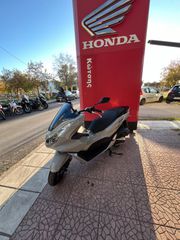 Honda 2026 PCX 125 ABS-thumb-8