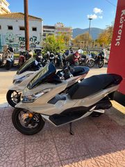 Honda 2026 PCX 125 ABS-thumb-4