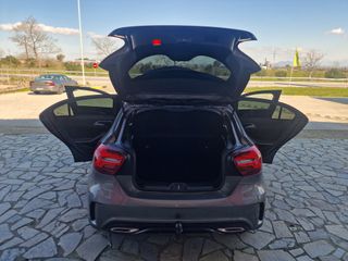 Mercedes-Benz A 180 2018-thumb-27