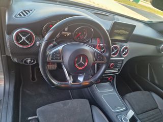 Mercedes-Benz A 180 2018-thumb-29