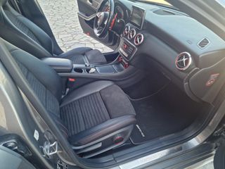 Mercedes-Benz A 180 2018-thumb-33