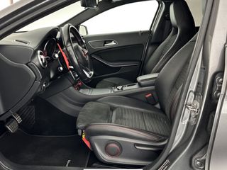 Mercedes-Benz A 180 2018-thumb-36