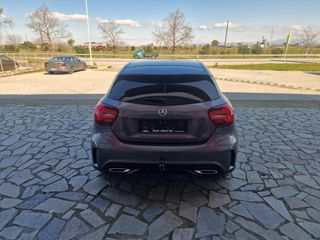Mercedes-Benz A 180 2018-thumb-8