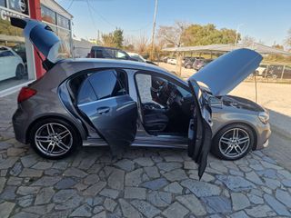 Mercedes-Benz A 180 2018-thumb-18