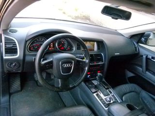 Audi Q7 2007 3.6 FSI QUATTRO TIPTRONIC-thumb-8