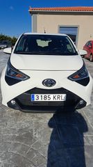Toyota Aygo (X) 2018 AUGO 1.0 X-WAVE-thumb-1
