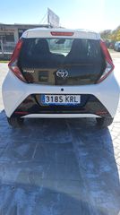 Toyota Aygo (X) 2018 AUGO 1.0 X-WAVE-thumb-3