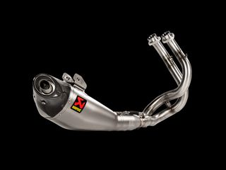 Akrapovic αγωνιστική ολόσωμη εξάτμιση για Kawasaki Ninja/Z 650 2017-20