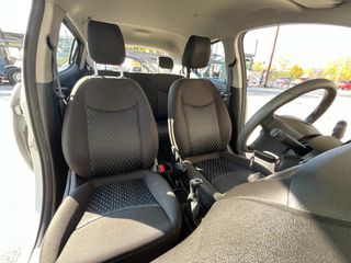 Opel Karl 2019-thumb-13