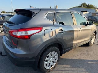 Nissan Qashqai 2017 1.2 Acenta +-thumb-5