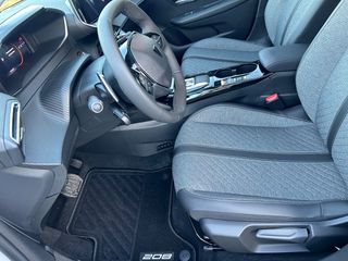 Peugeot 208 2024 1.2 Hybrid 100 e-DCS6-thumb-13