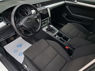 Volkswagen Passat 2018 COMFORTLINE-thumb-12