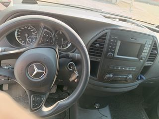 Mercedes-Benz Vito 2017 114-thumb-9