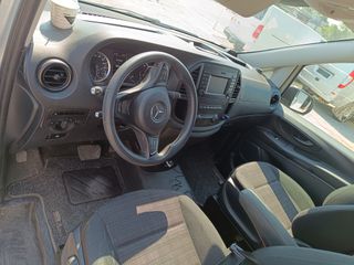 Mercedes-Benz Vito 2017 114-thumb-11