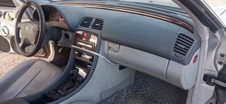 Mercedes-Benz CLK 200 2002-thumb-7