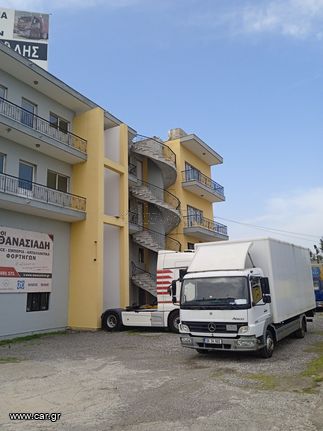 Mercedes-Benz 2008 818