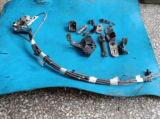 ΜΕRCEDES SPRIDER  ΚΛΕΙΔΑΡΙΑ ΚΑΙ ΝΤΙΖΕΣ ΠΛΑΪΝΗΣ ΣΥΡΟΜΕΝΗΣ ΠΟΡΤΑΣ- ΟΛΑ ΤΑ ΕΞΑΡΤΗΜΑΤΑ