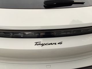 Porsche Taycan 2022 4 CROSS TURISMO-thumb-38