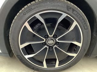 Porsche Taycan 2022 4 CROSS TURISMO-thumb-48